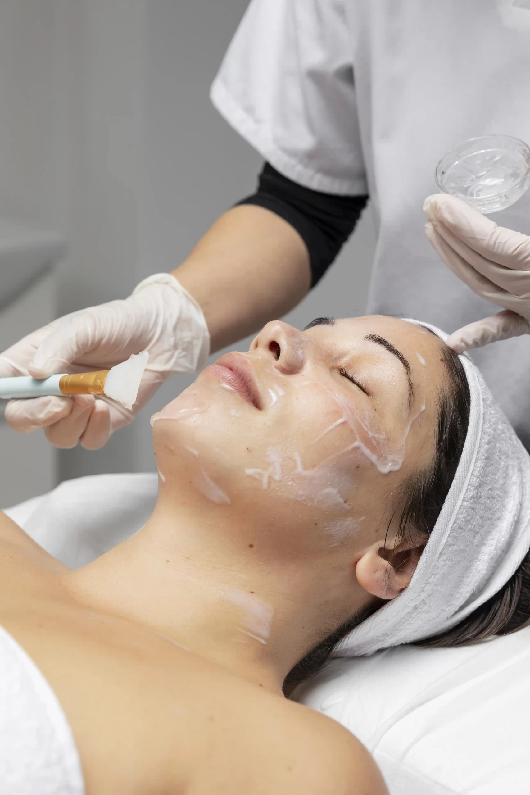 Facial-Service-in-brisbane-scaled